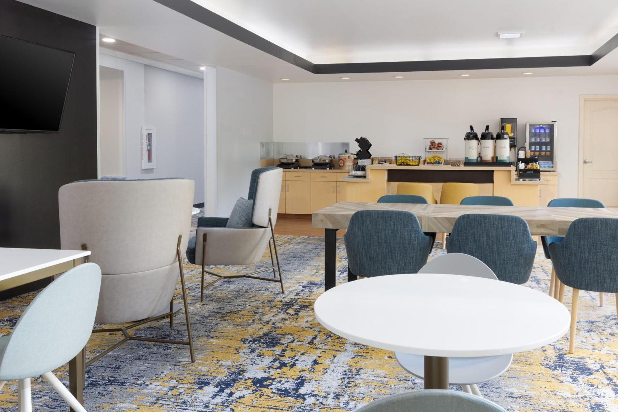 Towneplace Suites By Marriott Ери Екстериор снимка