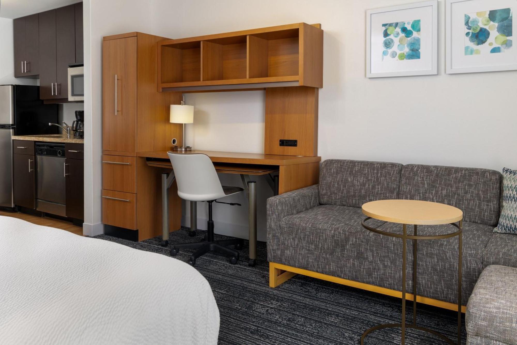 Towneplace Suites By Marriott Ери Екстериор снимка